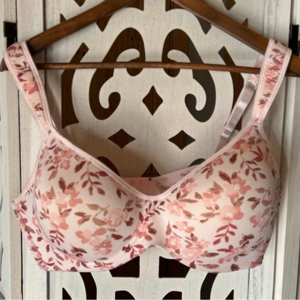 Delta Burke Floral Print Bra